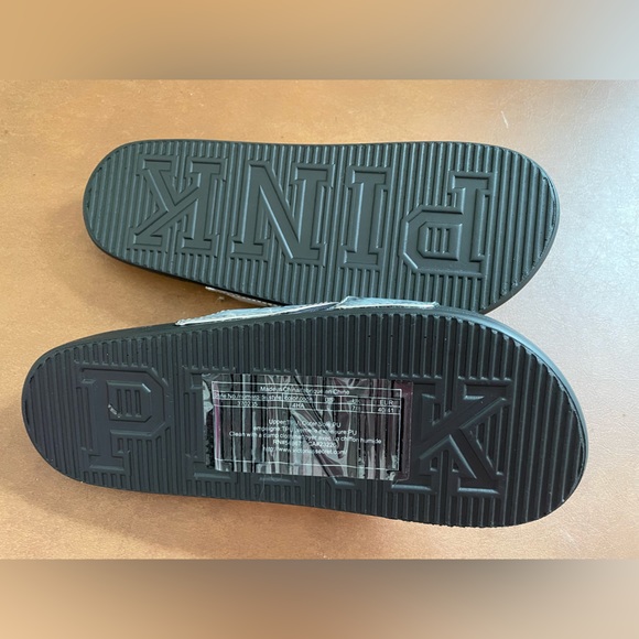 Pink by Victoria’s Secret NWT metallic silver slide sandals size Large 9-10 - Picture 7 of 8